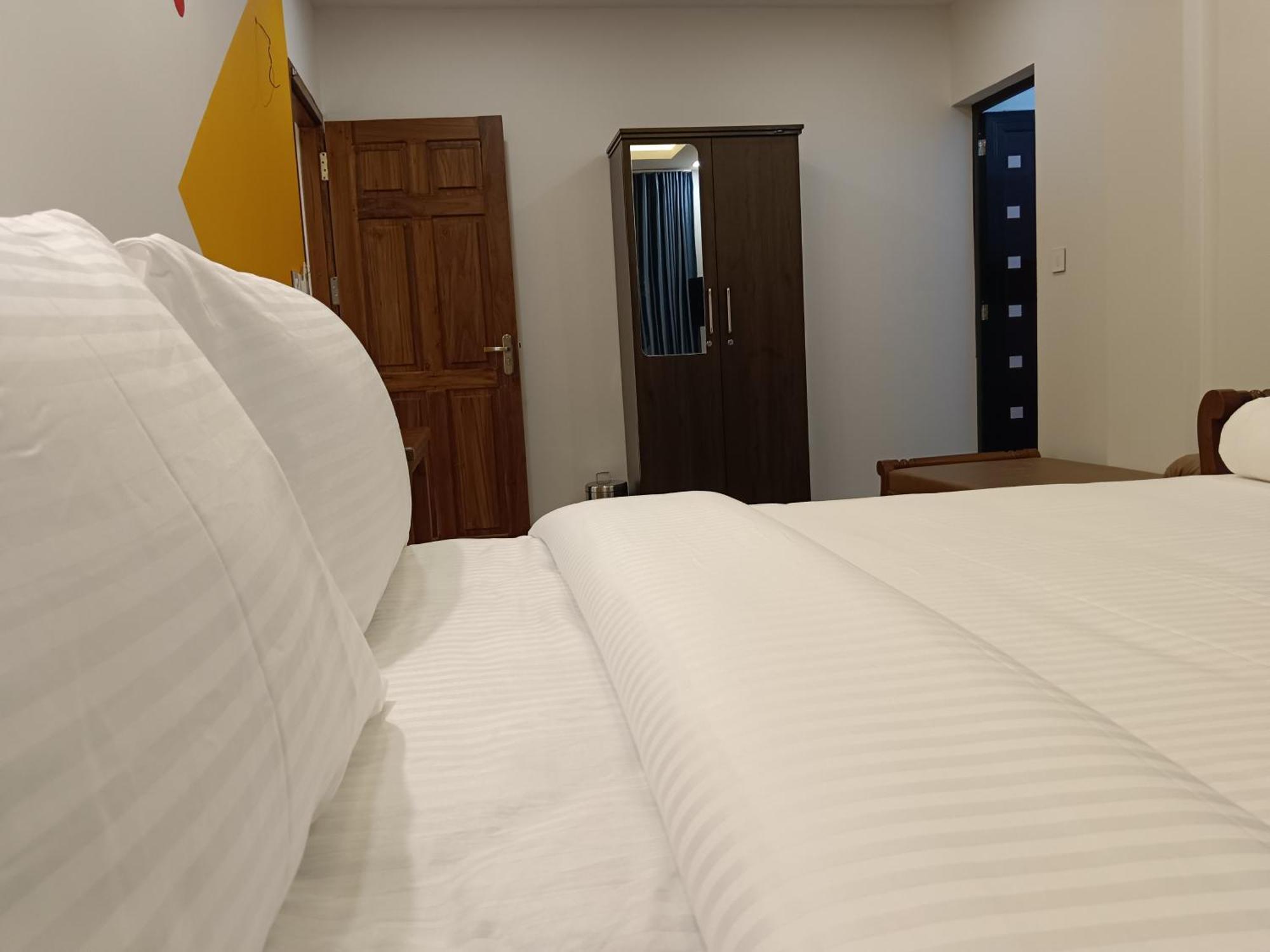 Tea Elanza Apartment Devikolam Ngoại thất bức ảnh
